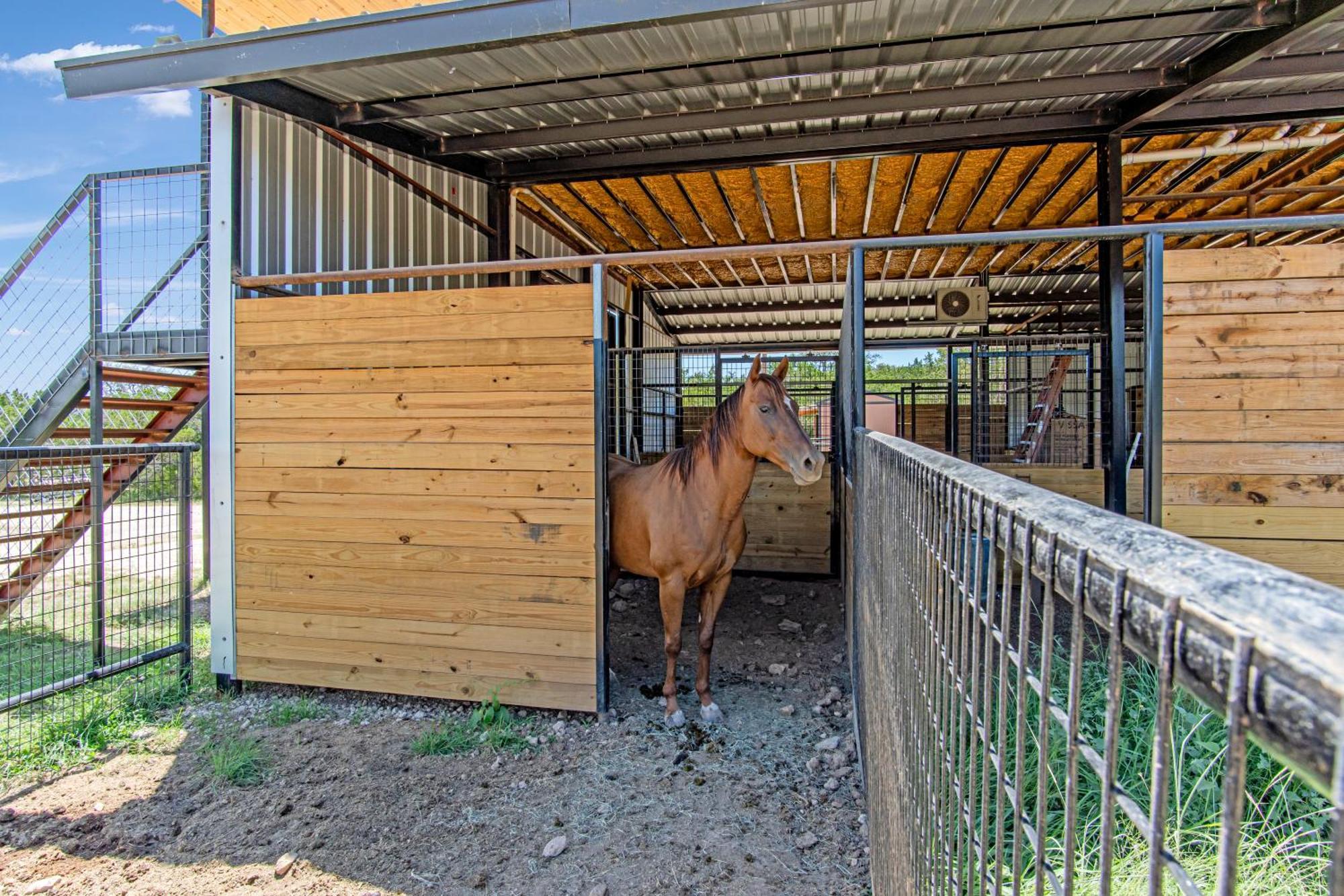 מלון Tarpley Lucky Star Ranch - Stargazer מראה חיצוני תמונה